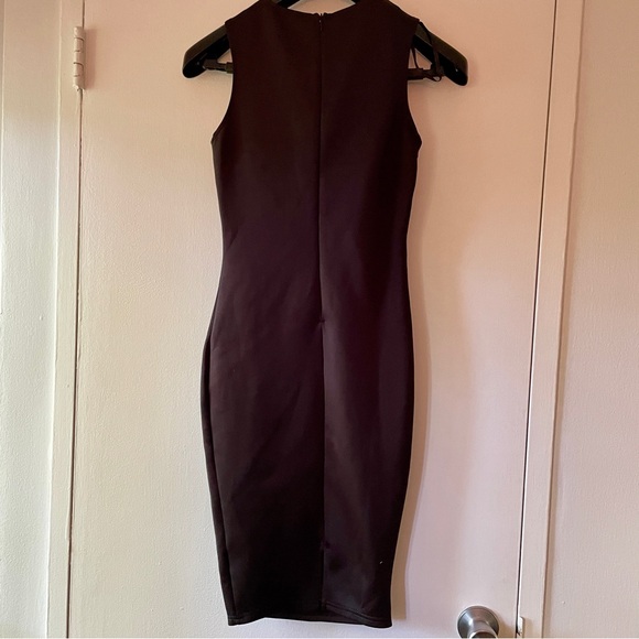 AX Paris Black Midi Body Con Dress With V Neck - Size 8 - Picture 3 of 12